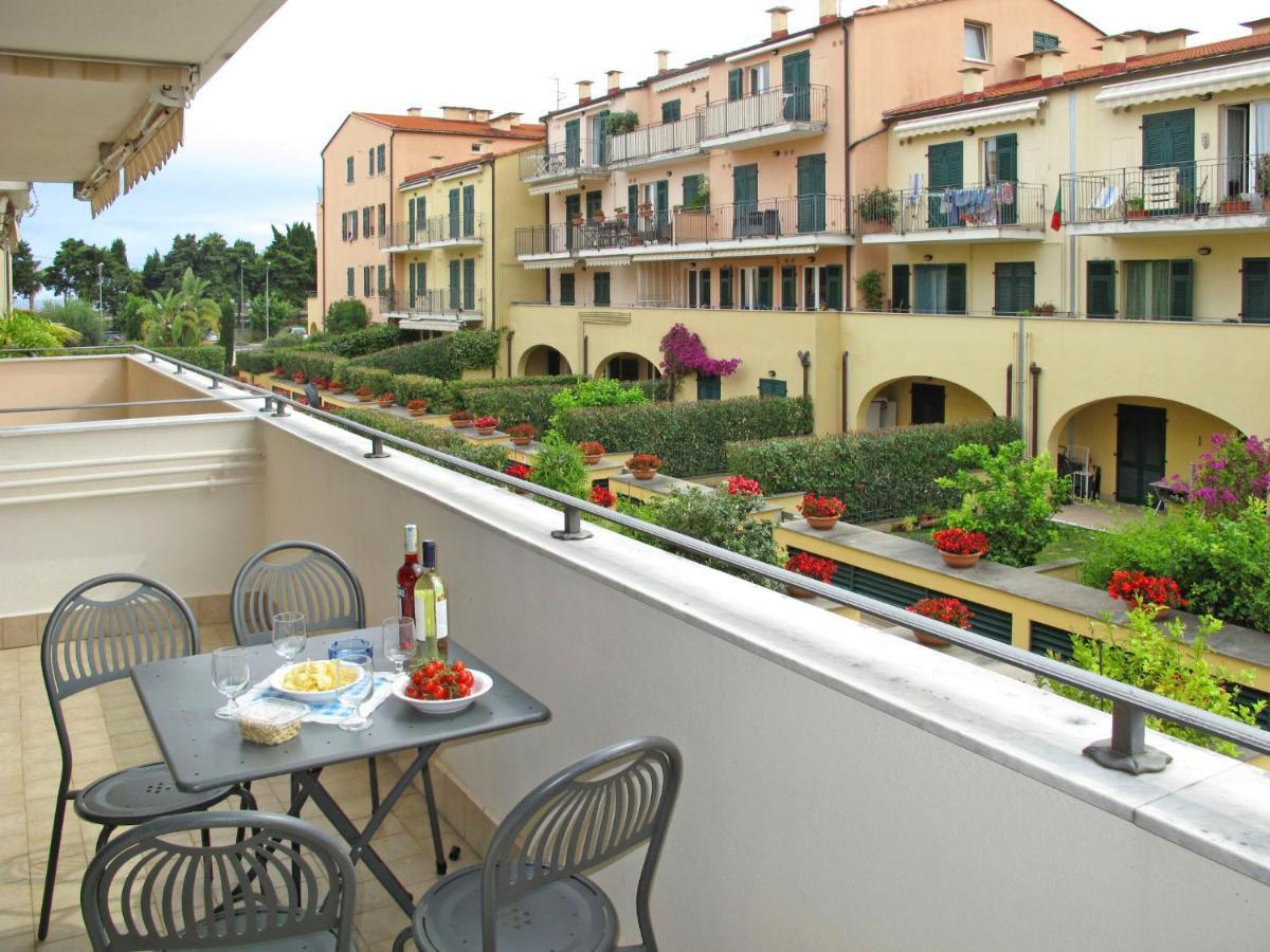 Apartment Cala Azzurra - Imp312 By Interhome インペリア エクステリア 写真