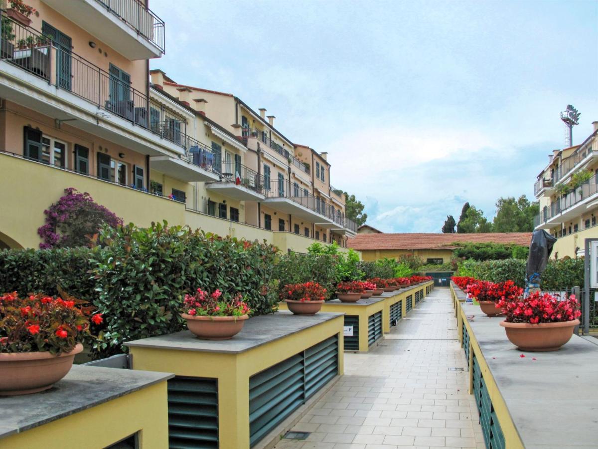 Apartment Cala Azzurra - Imp312 By Interhome インペリア エクステリア 写真